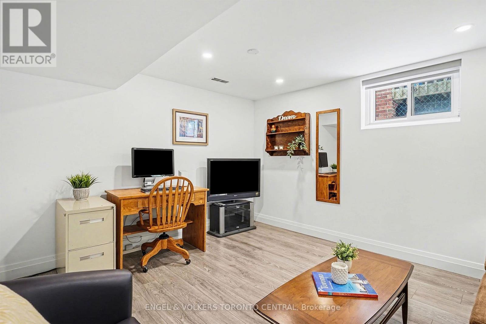 126 Pemberton Avenue, Toronto, Ontario  M2M 1Y7 - Photo 20 - C12736926