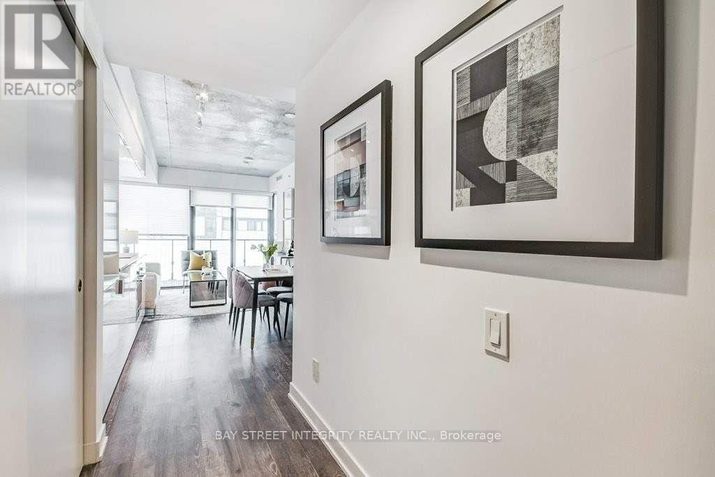 419 - 185 Roehampton Avenue, Toronto, Ontario  M4P 0C6 - Photo 3 - C12737044