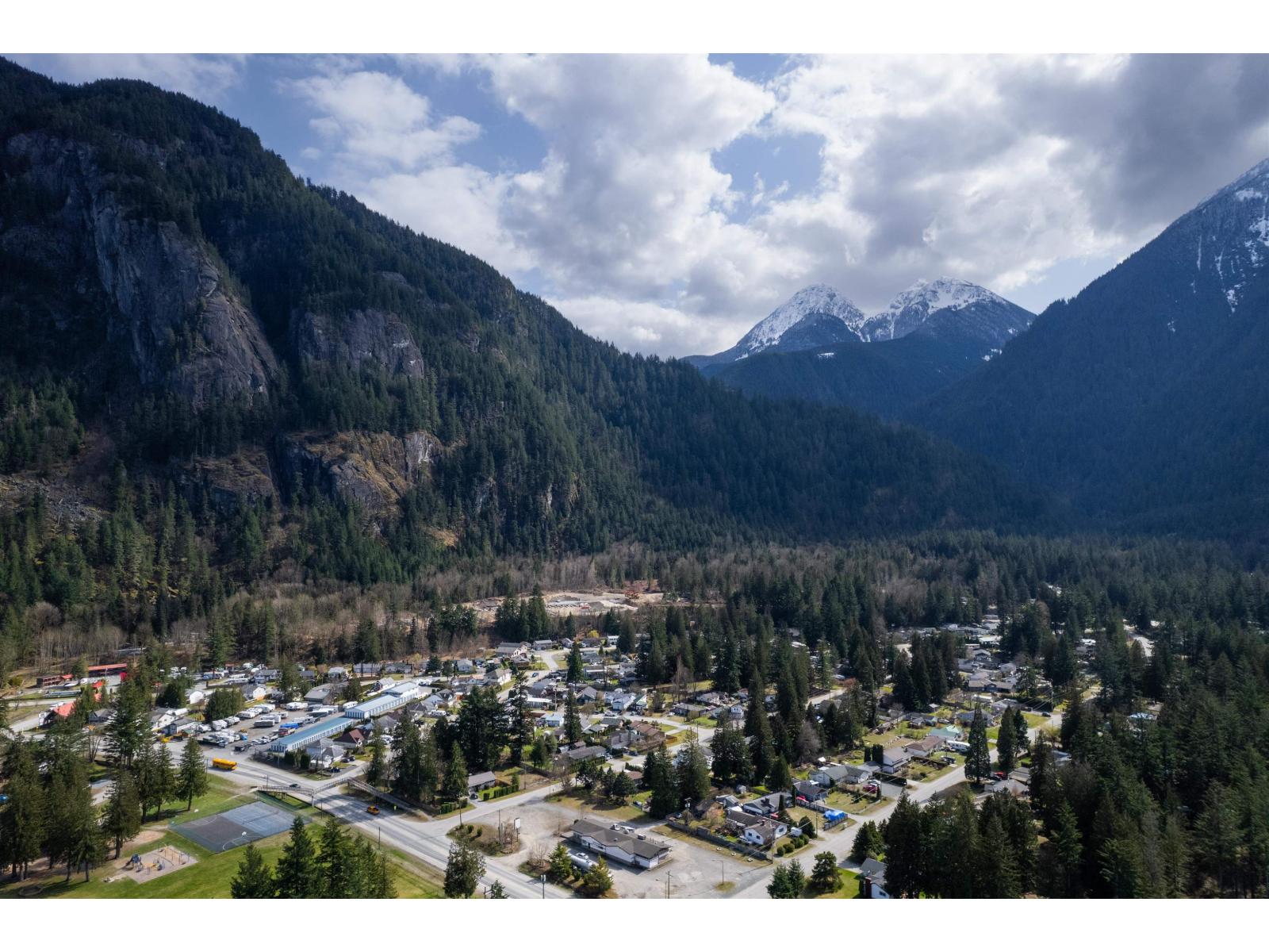 63711 Rosewood Avenue, Hope, Hope, British Columbia  V0X 1L2 - Photo 40 - R3081983