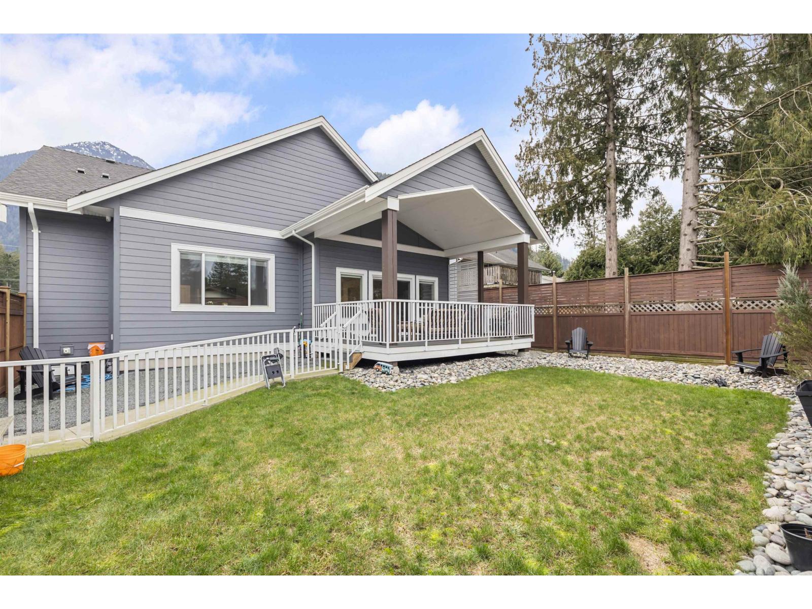 63711 Rosewood Avenue, Hope, Hope, British Columbia  V0X 1L2 - Photo 33 - R3081983