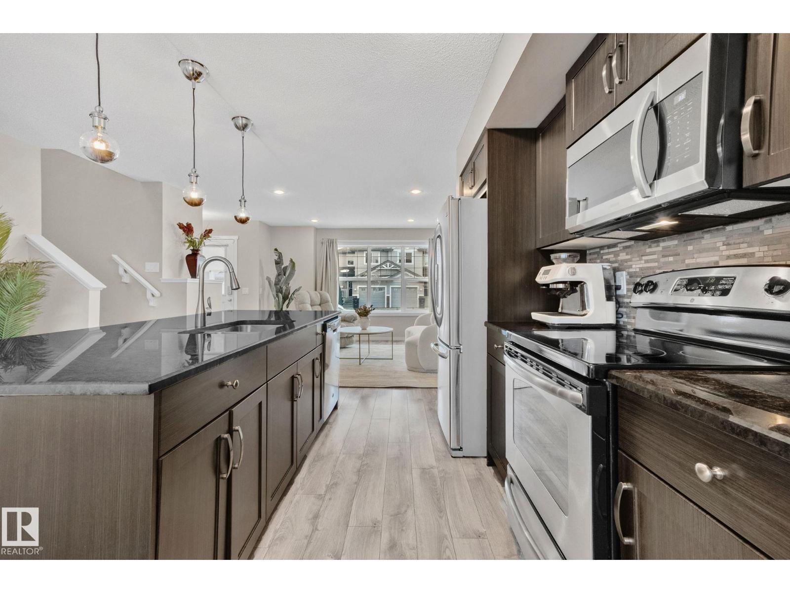 2830 18a Av Nw, Edmonton, Alberta  T6T 0N8 - Photo 7 - E4471239