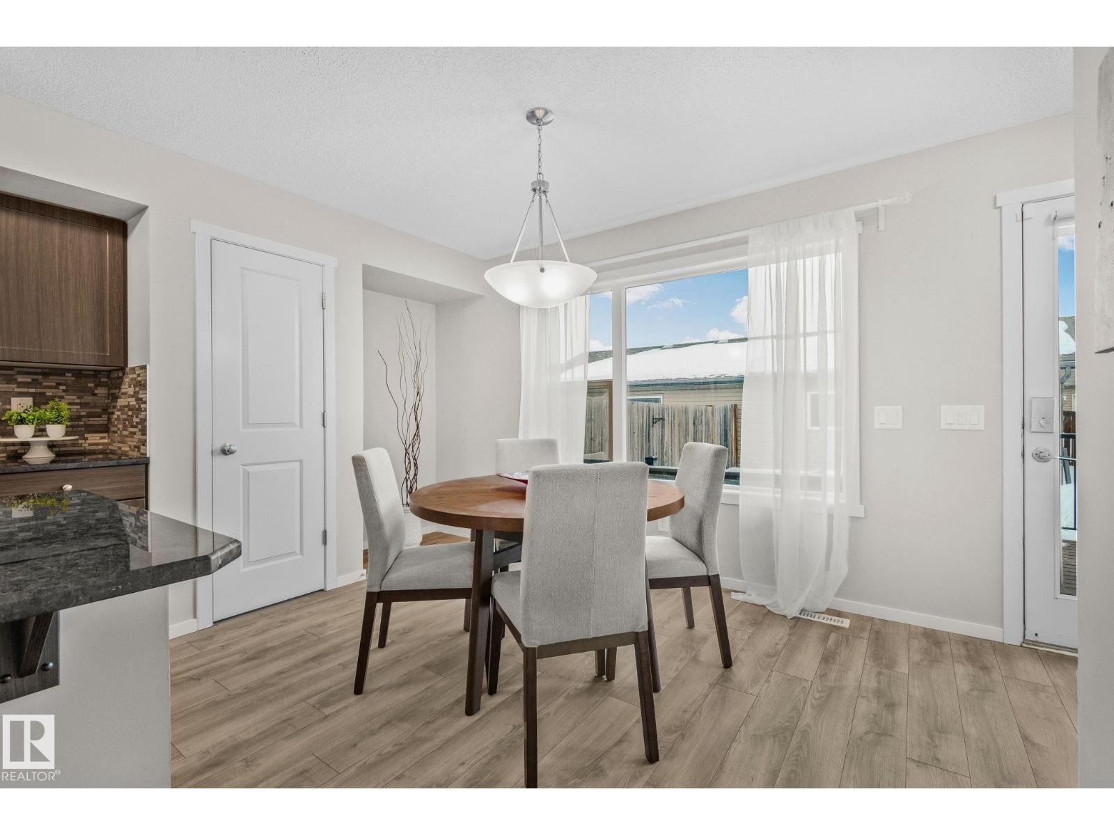 2830 18a Av Nw, Edmonton, Alberta  T6T 0N8 - Photo 11 - E4471239