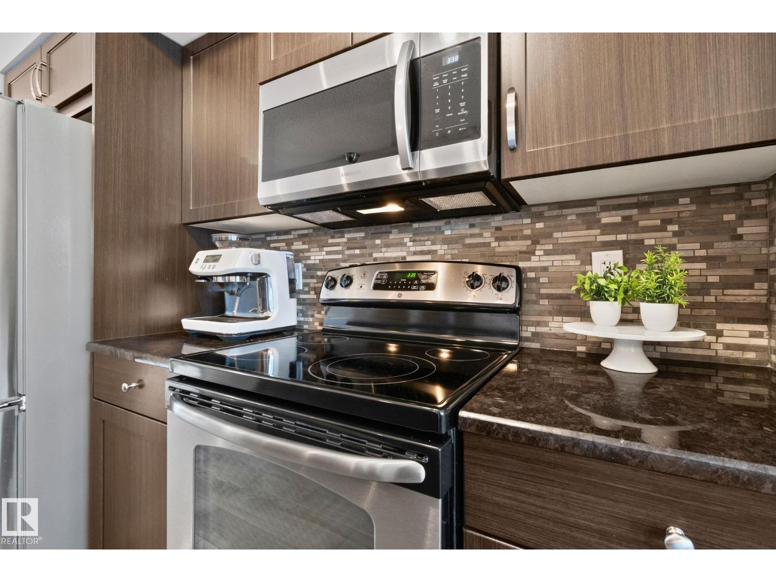 2830 18a Av Nw, Edmonton, Alberta  T6T 0N8 - Photo 8 - E4471239