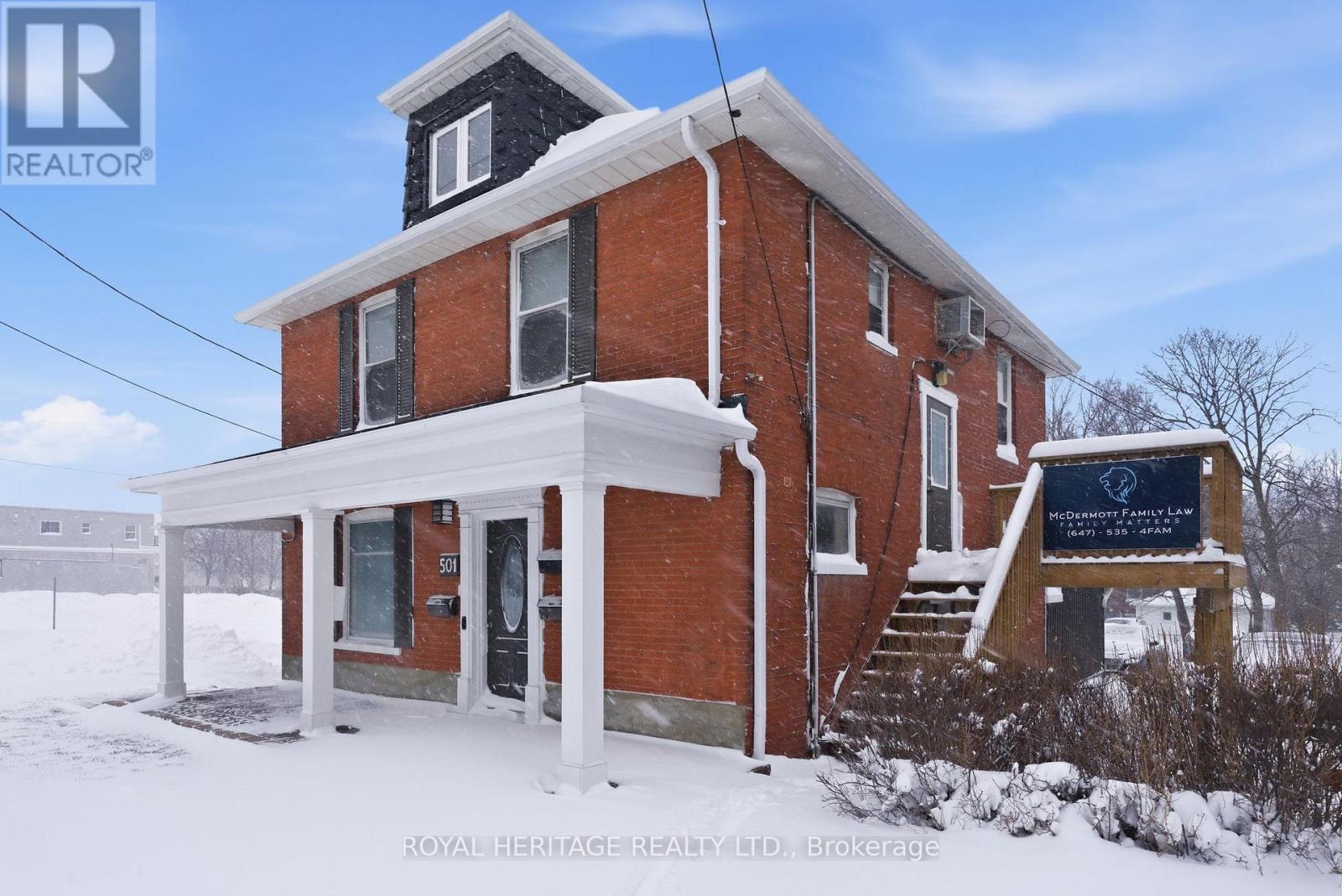 UNIT 2 - 501 BROCK STREET S, Whitby, Ontario