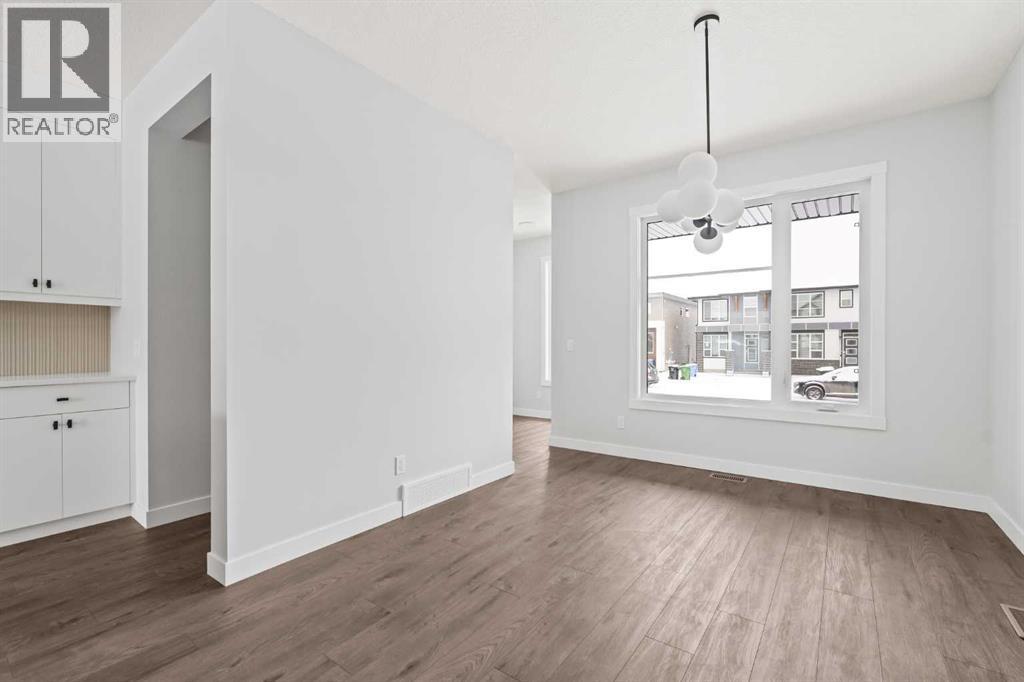 19819 45 Street Se, Calgary, Alberta  T3M 4B5 - Photo 3 - A2278416