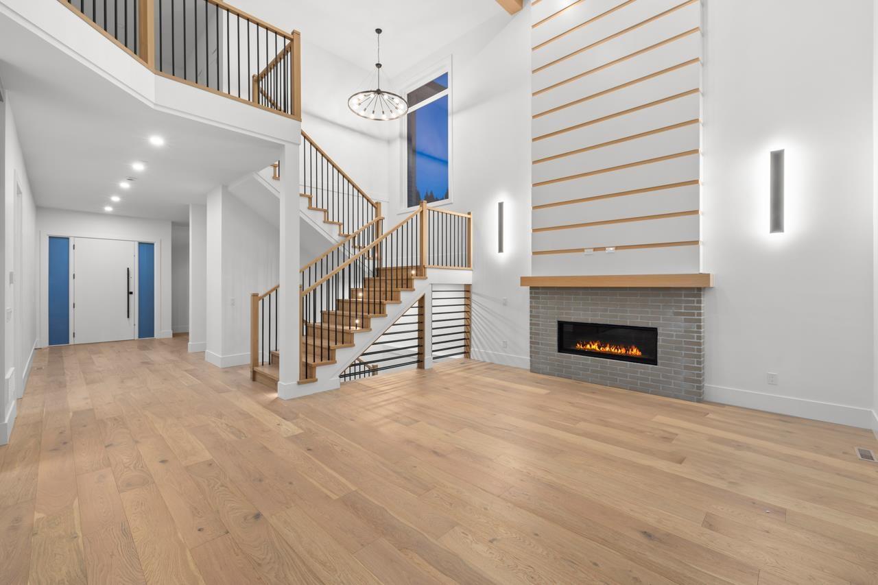 36074 Southridge Place, Abbotsford, British Columbia  V3G 1E2 - Photo 3 - R3083457