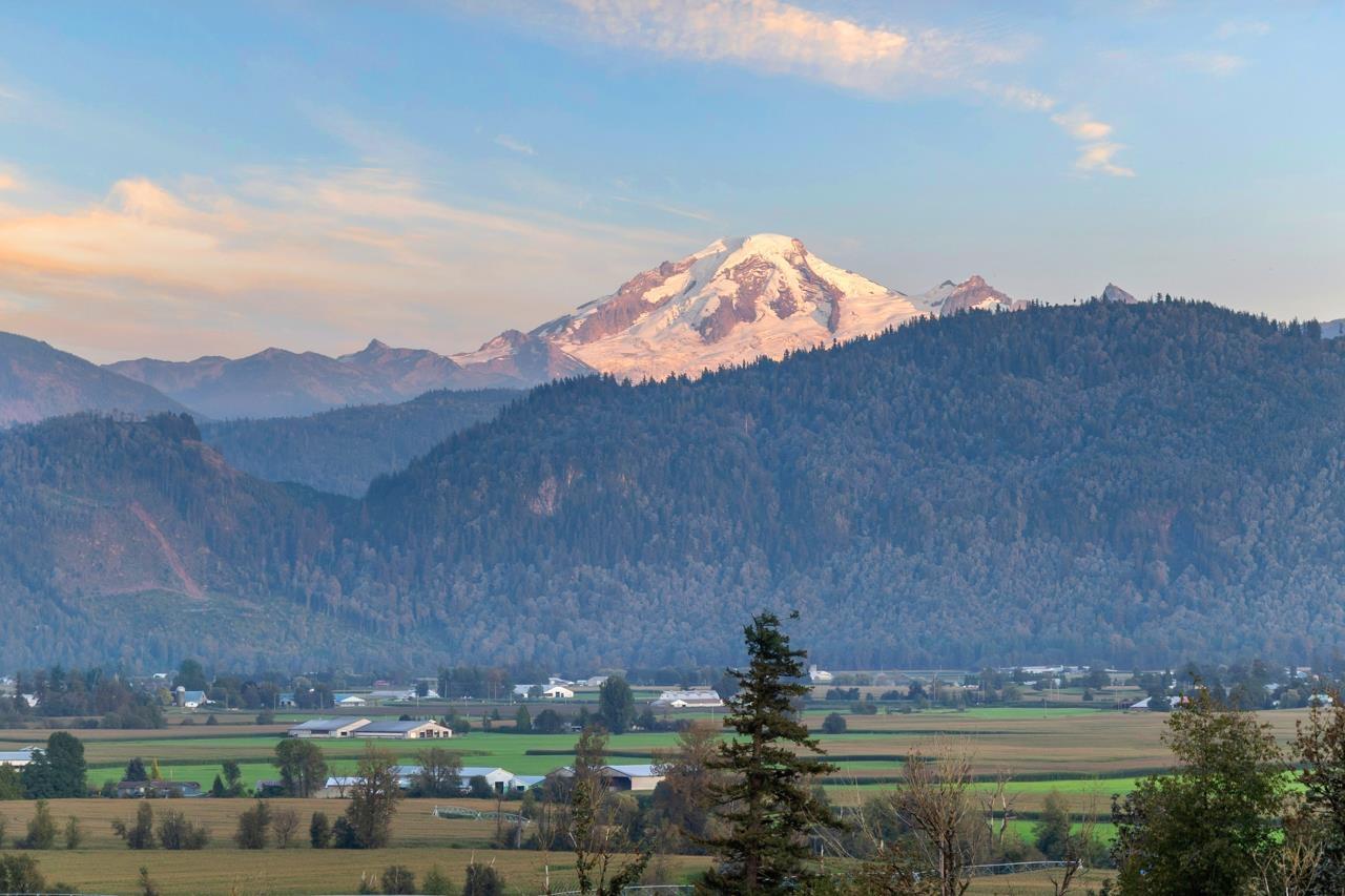 36074 Southridge Place, Abbotsford, British Columbia  V3G 1E2 - Photo 7 - R3083457