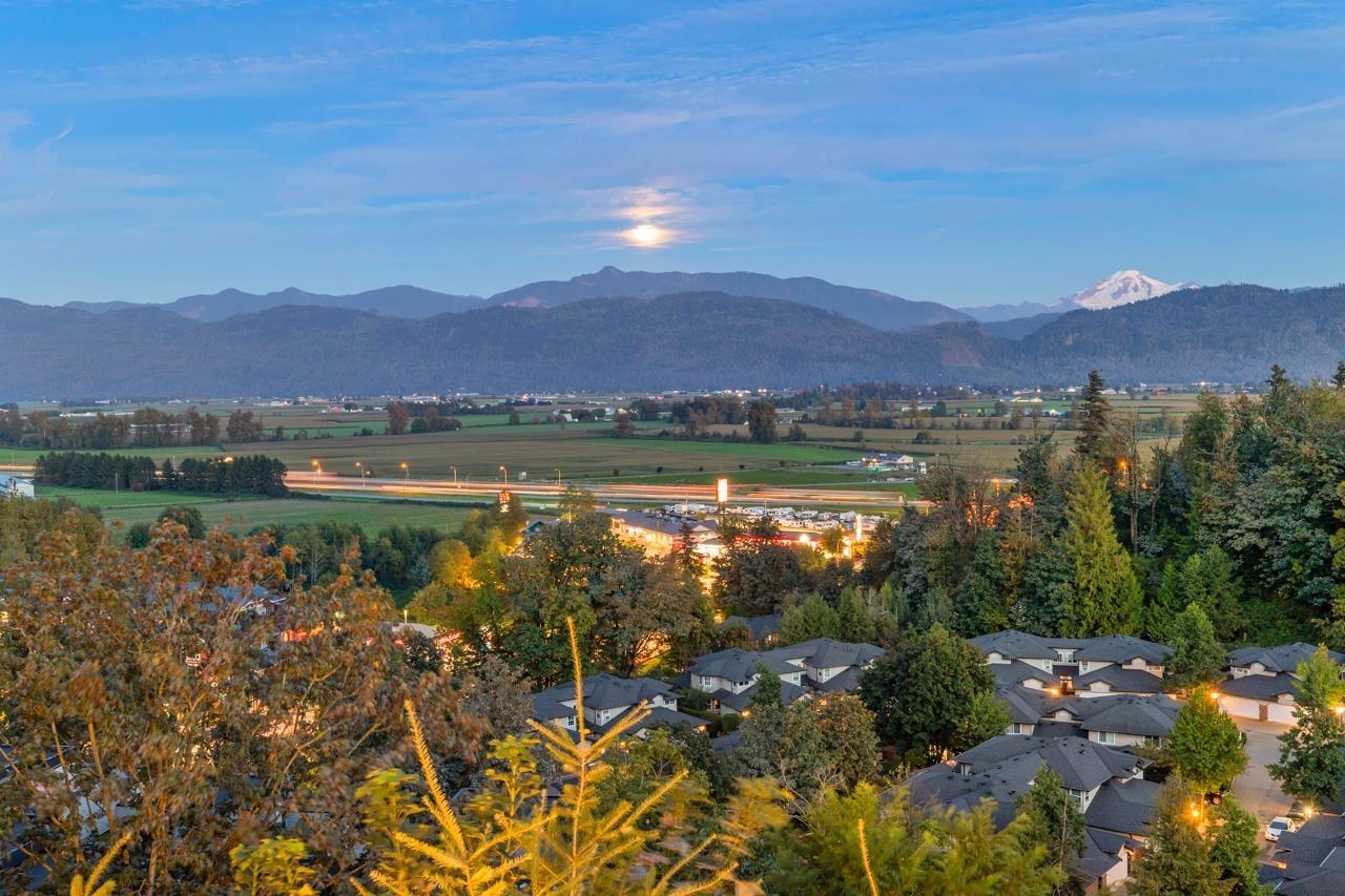 36074 Southridge Place, Abbotsford, British Columbia  V3G 1E2 - Photo 37 - R3083457