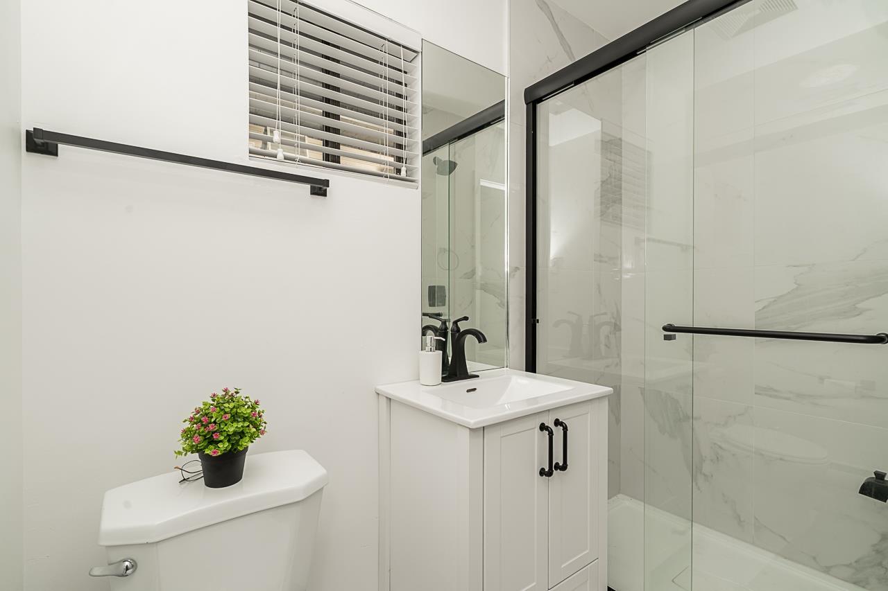 11205 78a Avenue, Delta, British Columbia  V4C 1P4 - Photo 12 - R3080983