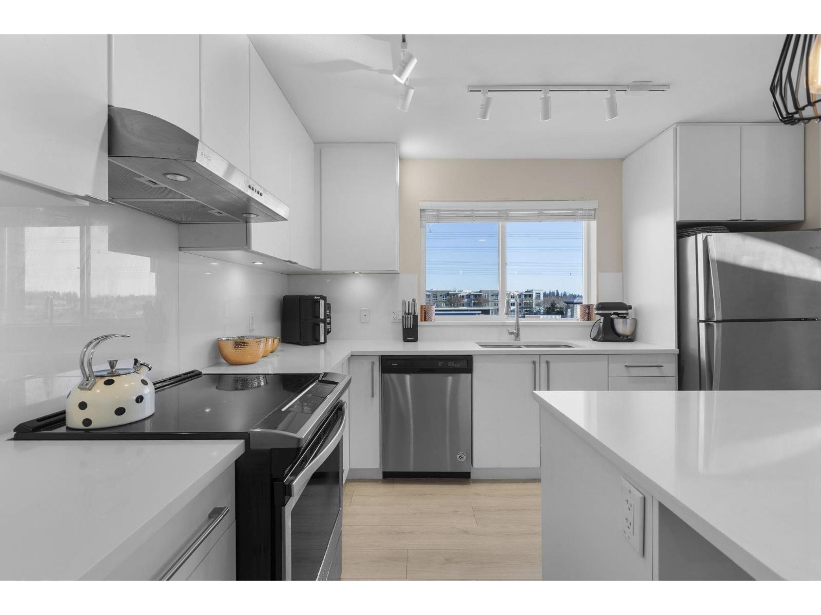 404 15785 Croydon Drive, Surrey, British Columbia  V3Z 2L6 - Photo 11 - R3083353