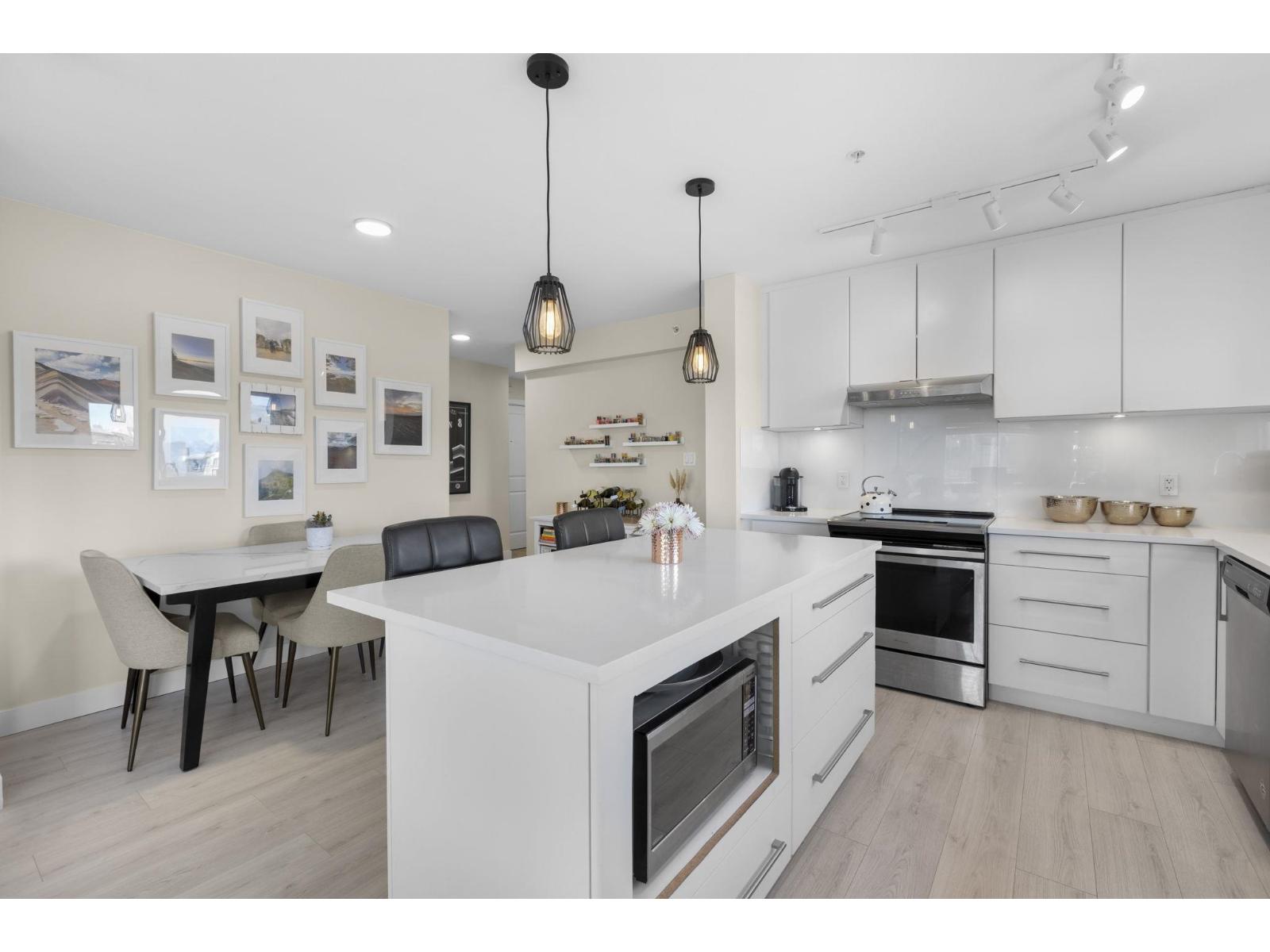 404 15785 Croydon Drive, Surrey, British Columbia  V3Z 2L6 - Photo 6 - R3083353