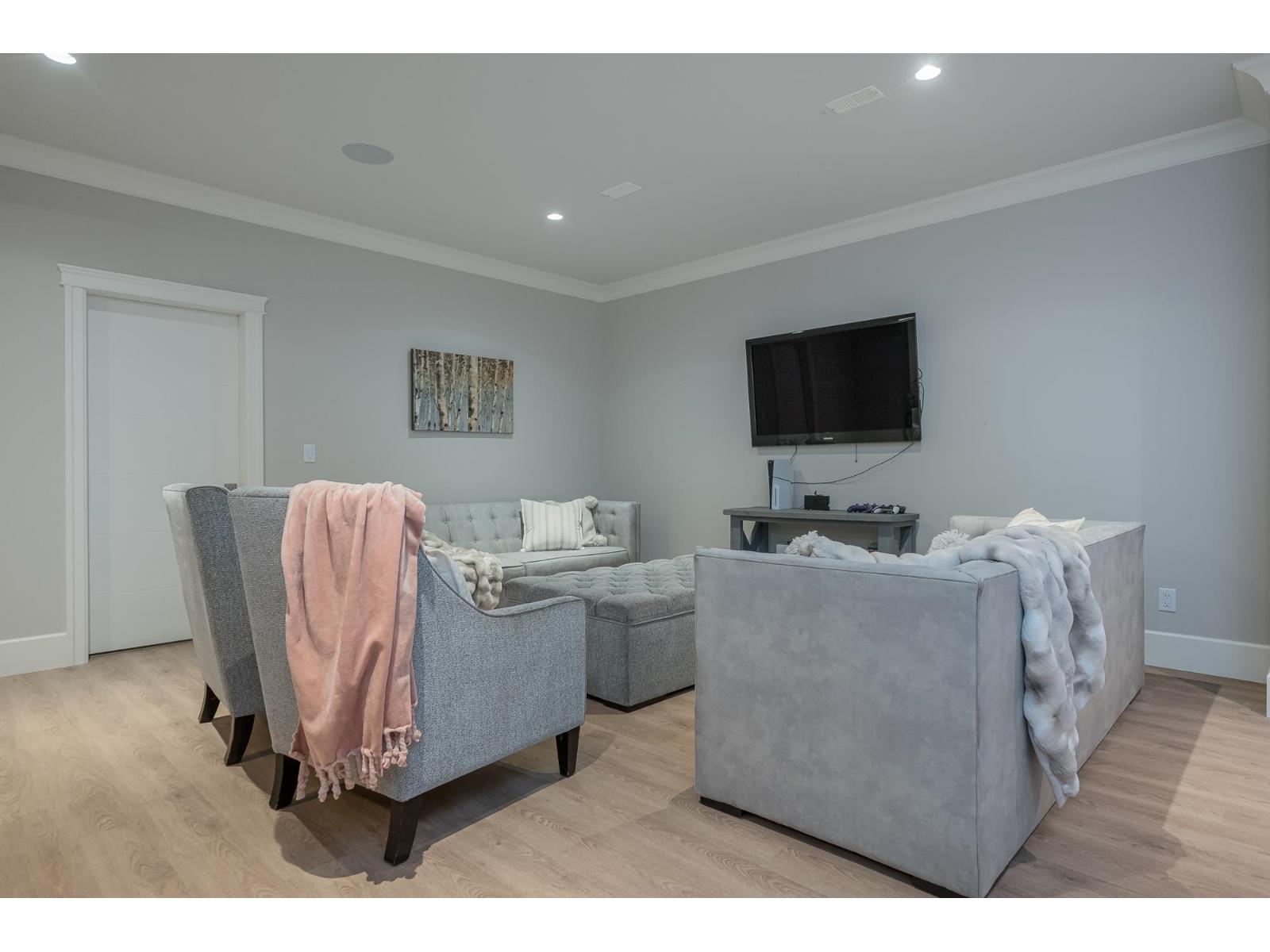 26979 58 Avenue, Langley, British Columbia  V4W 1V6 - Photo 29 - R3084101