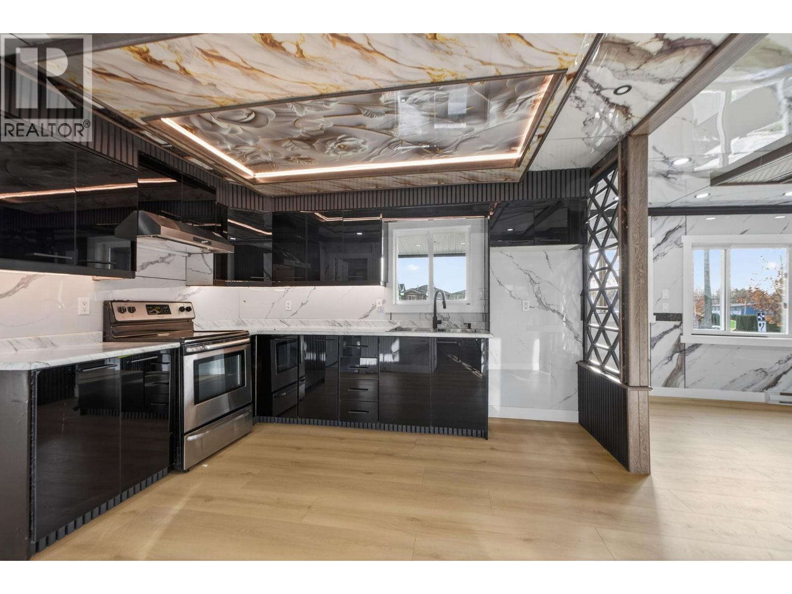 803 Ewen Avenue, New Westminster, British Columbia V3M 5C6 - Photo 7 - R3084146