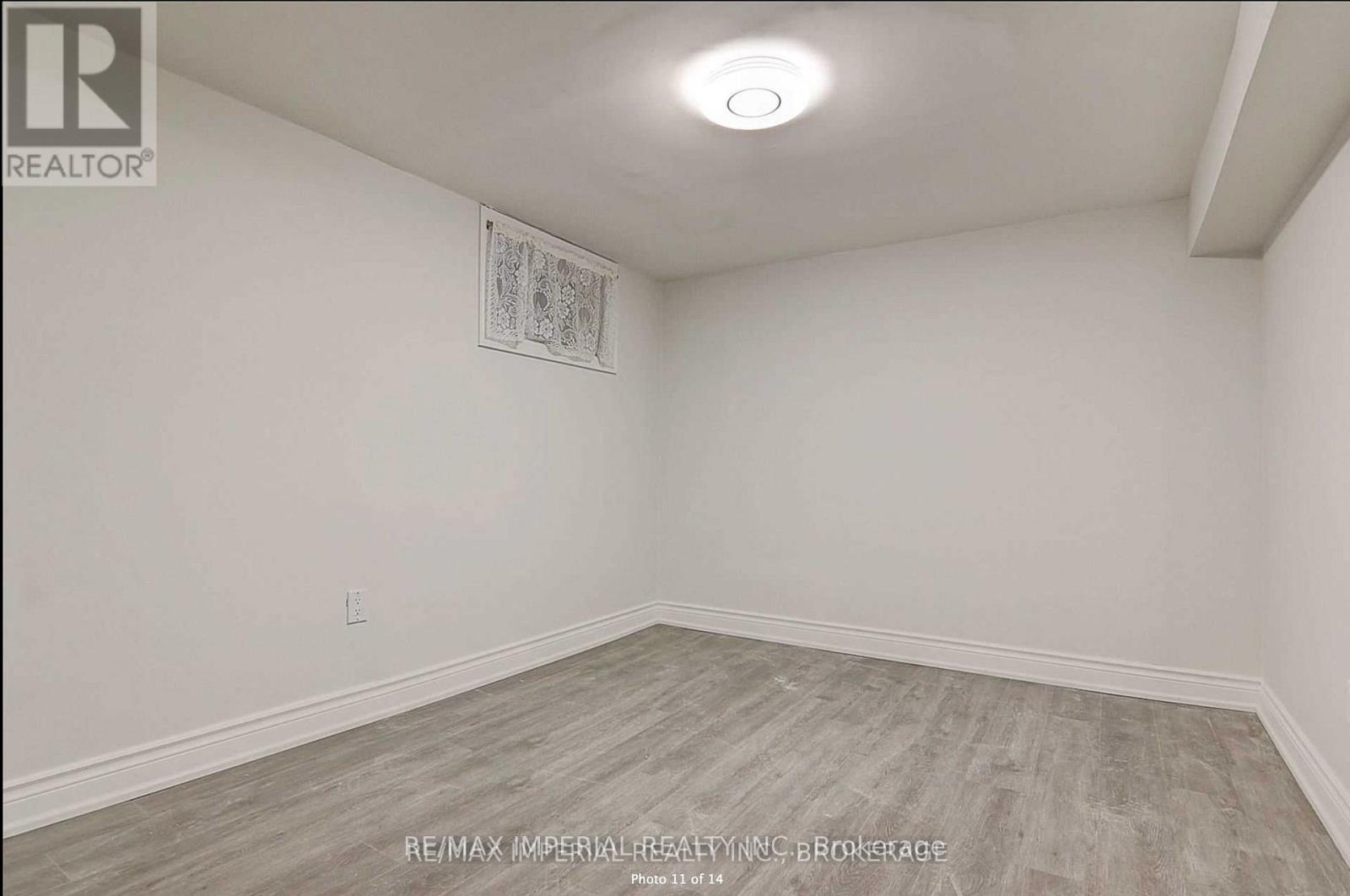 Bsmnt - 297 Ruggles Avenue, Richmond Hill, Ontario  L4C 1Y9 - Photo 6 - N12736910