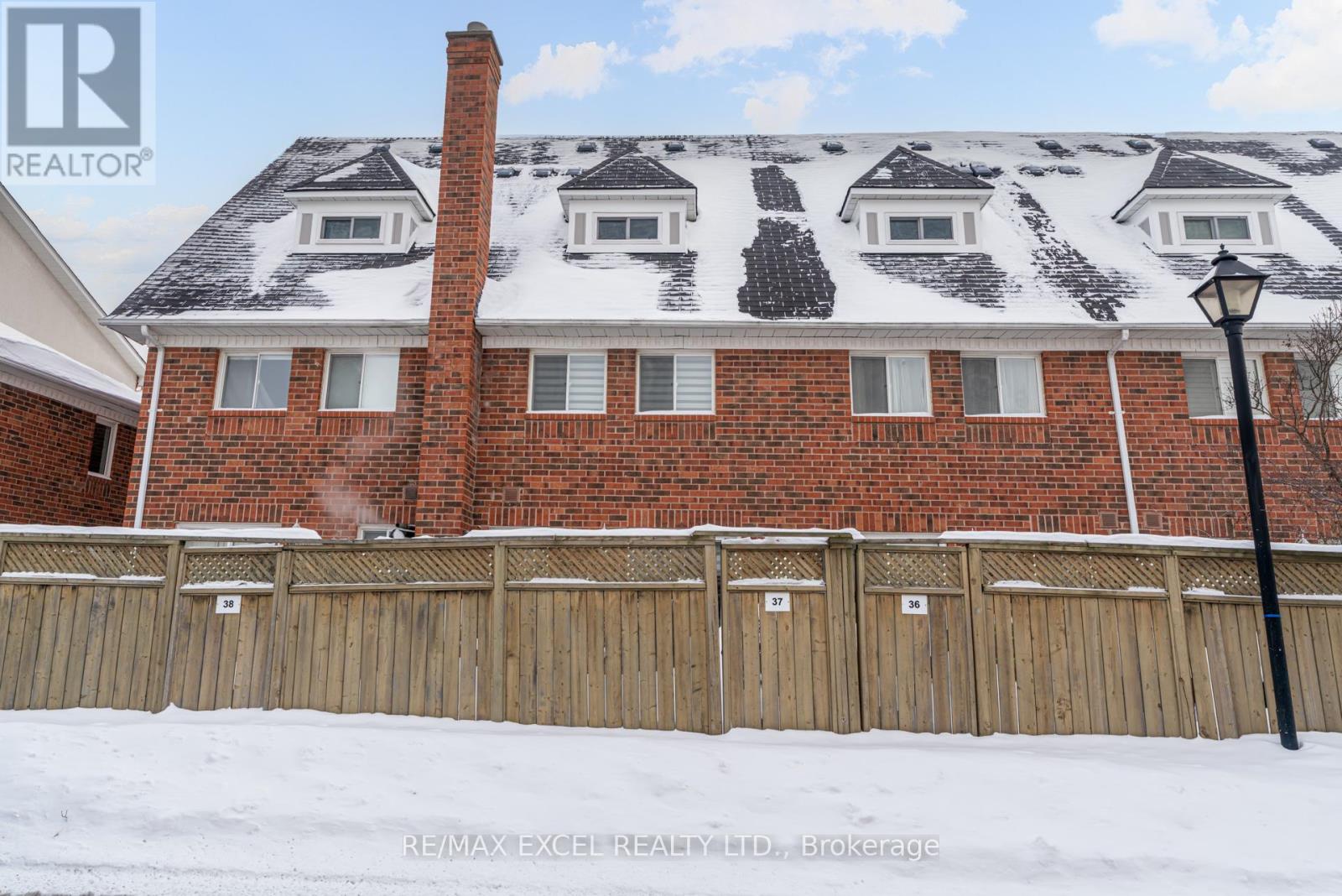 37 - 18 Clark Avenue W, Vaughan, Ontario  L4J 8H1 - Photo 47 - N12736936