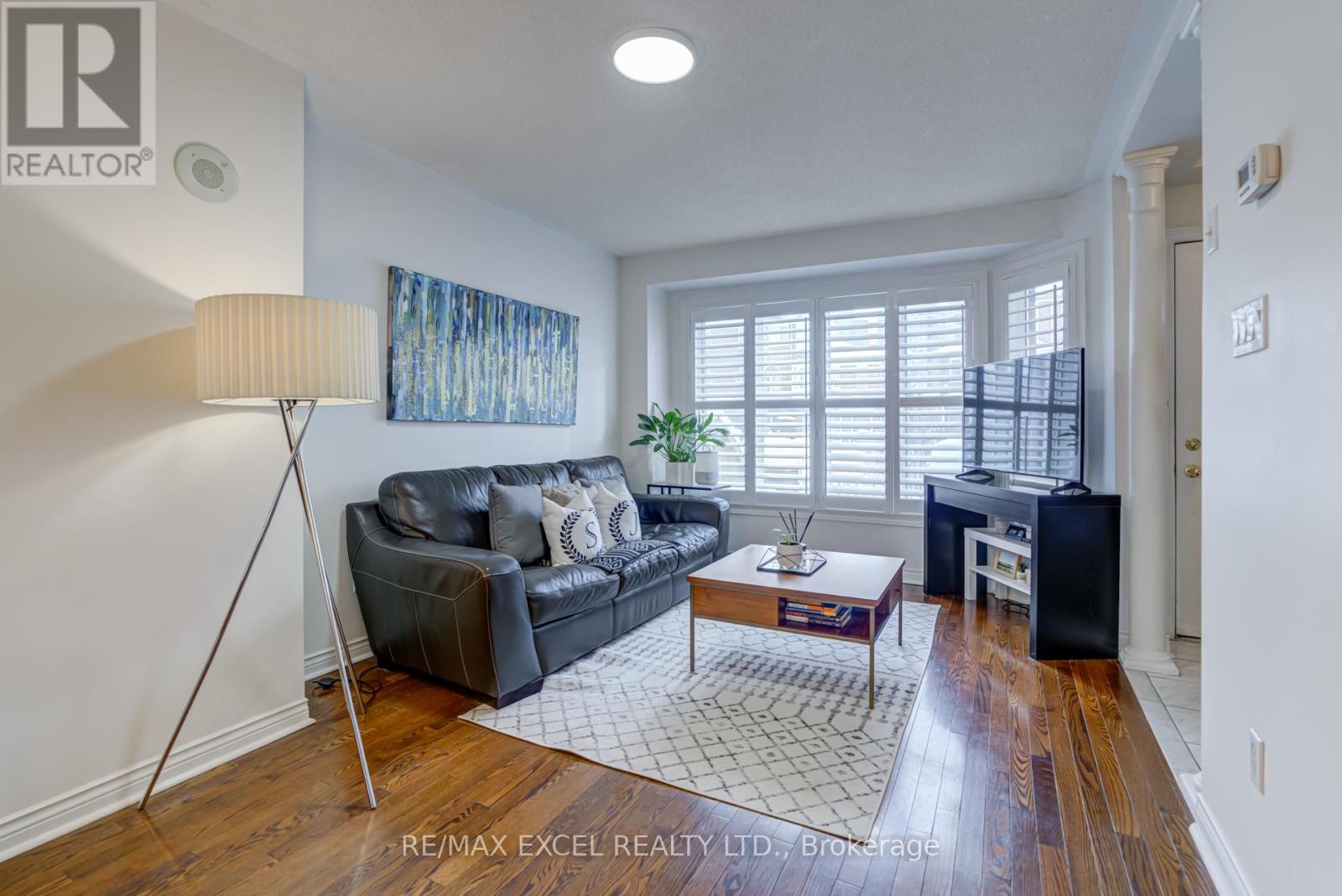 37 - 18 Clark Avenue W, Vaughan, Ontario  L4J 8H1 - Photo 8 - N12736936