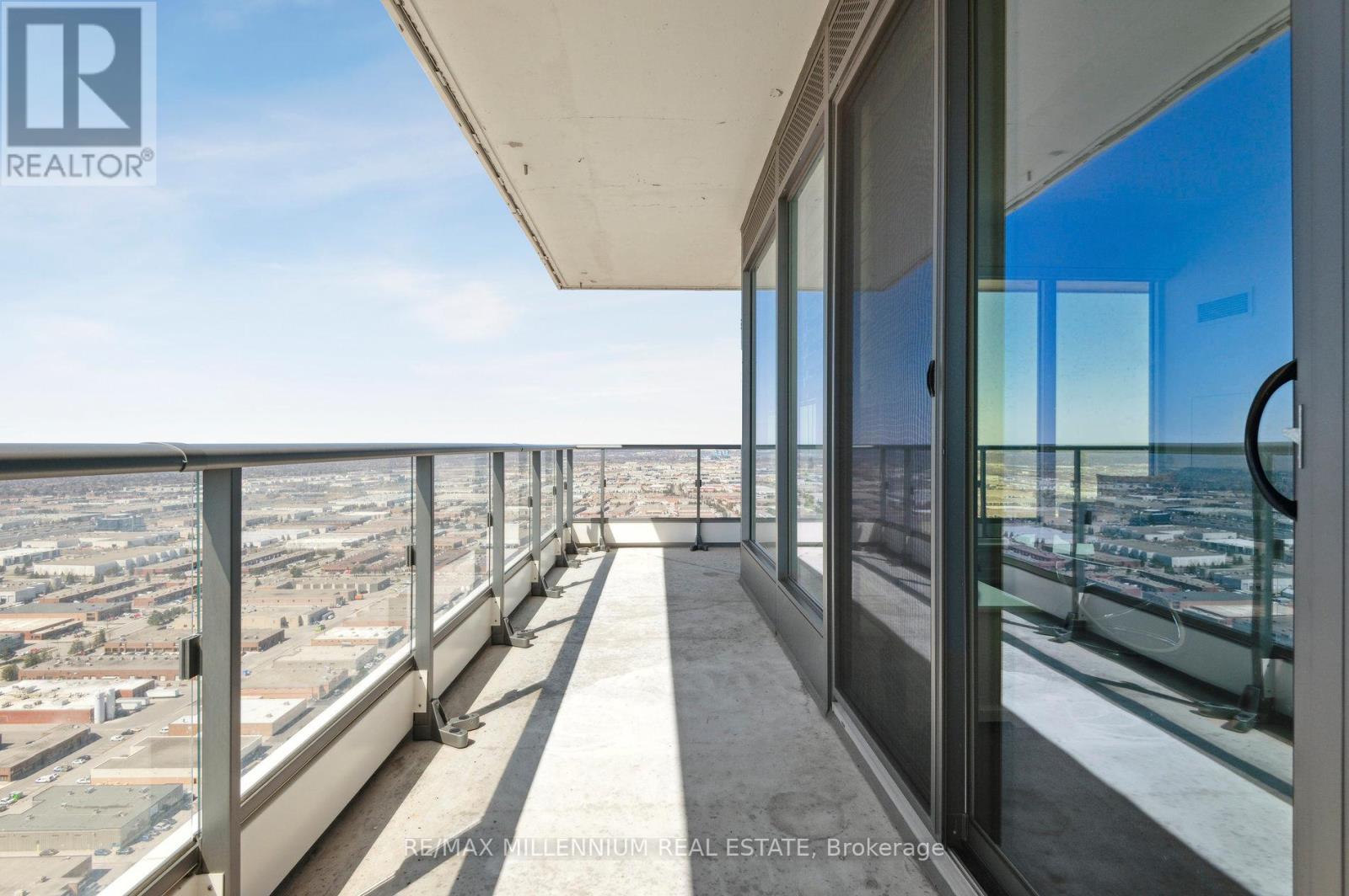 4912 - 950 Portage Parkway, Vaughan, Ontario  L4K 0J7 - Photo 35 - N12736982