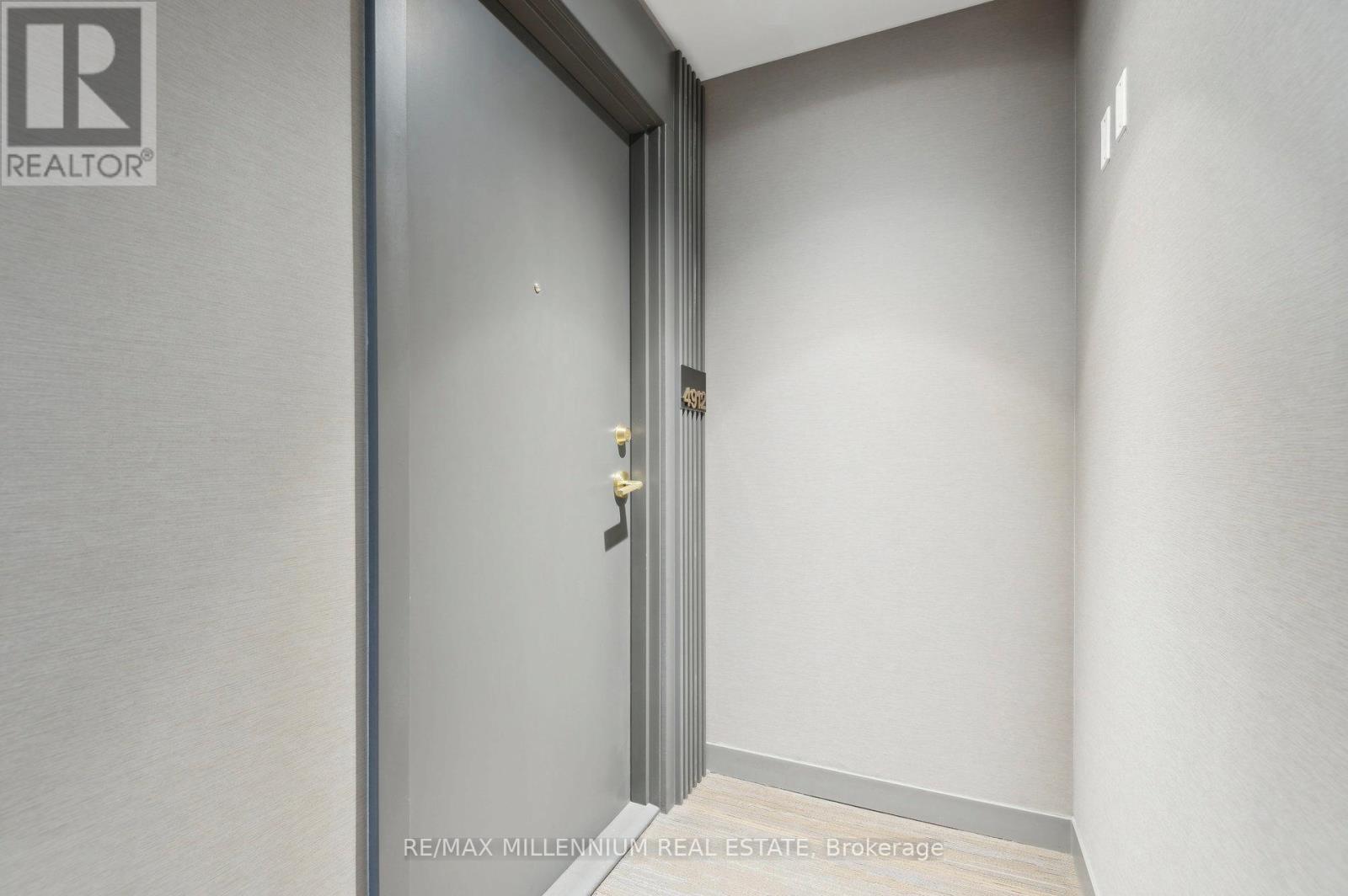 4912 - 950 Portage Parkway, Vaughan, Ontario  L4K 0J7 - Photo 8 - N12736982