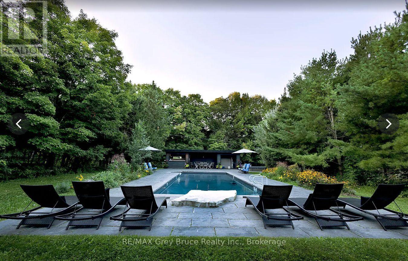 3476 Garden Of Eden Road, Clearview, Ontario  L0M 1G0 - Photo 4 - S12660608