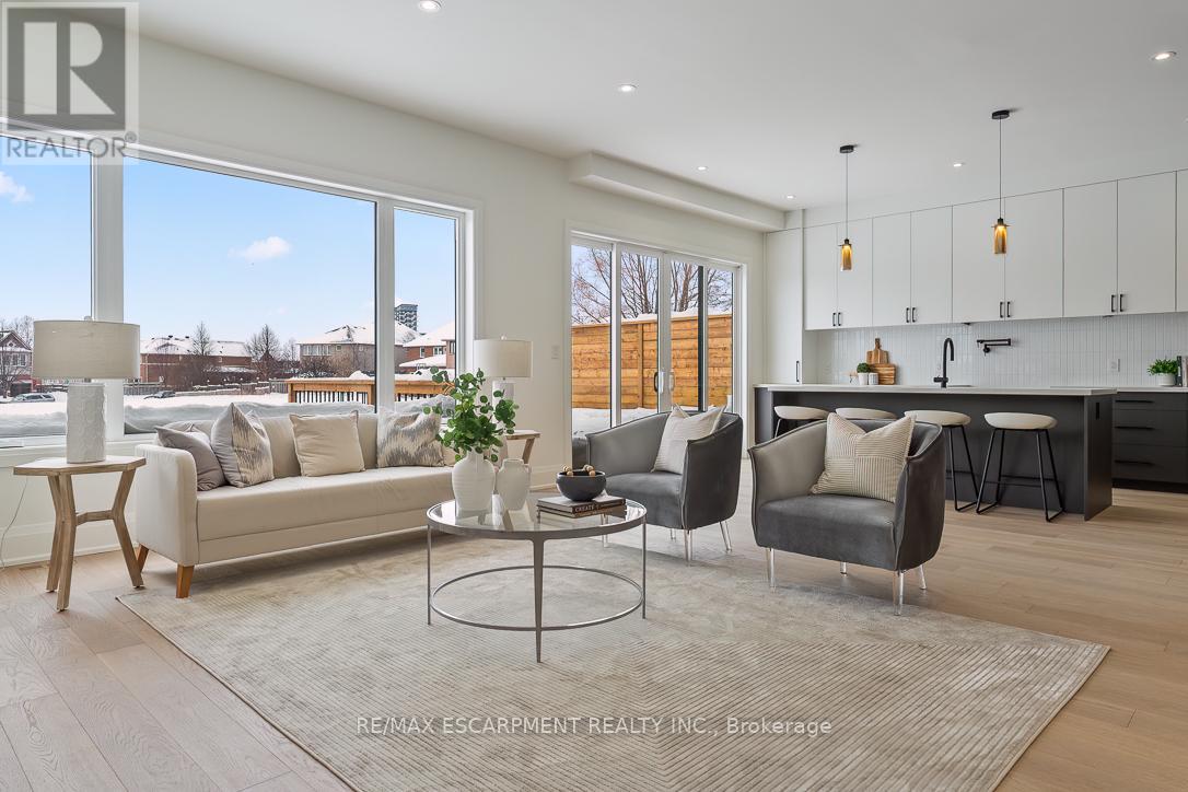 2354 Eighth Line, Oakville (Wc Wedgewood Creek), Ontario  L6H 7E6 - Photo 14 - W12693512