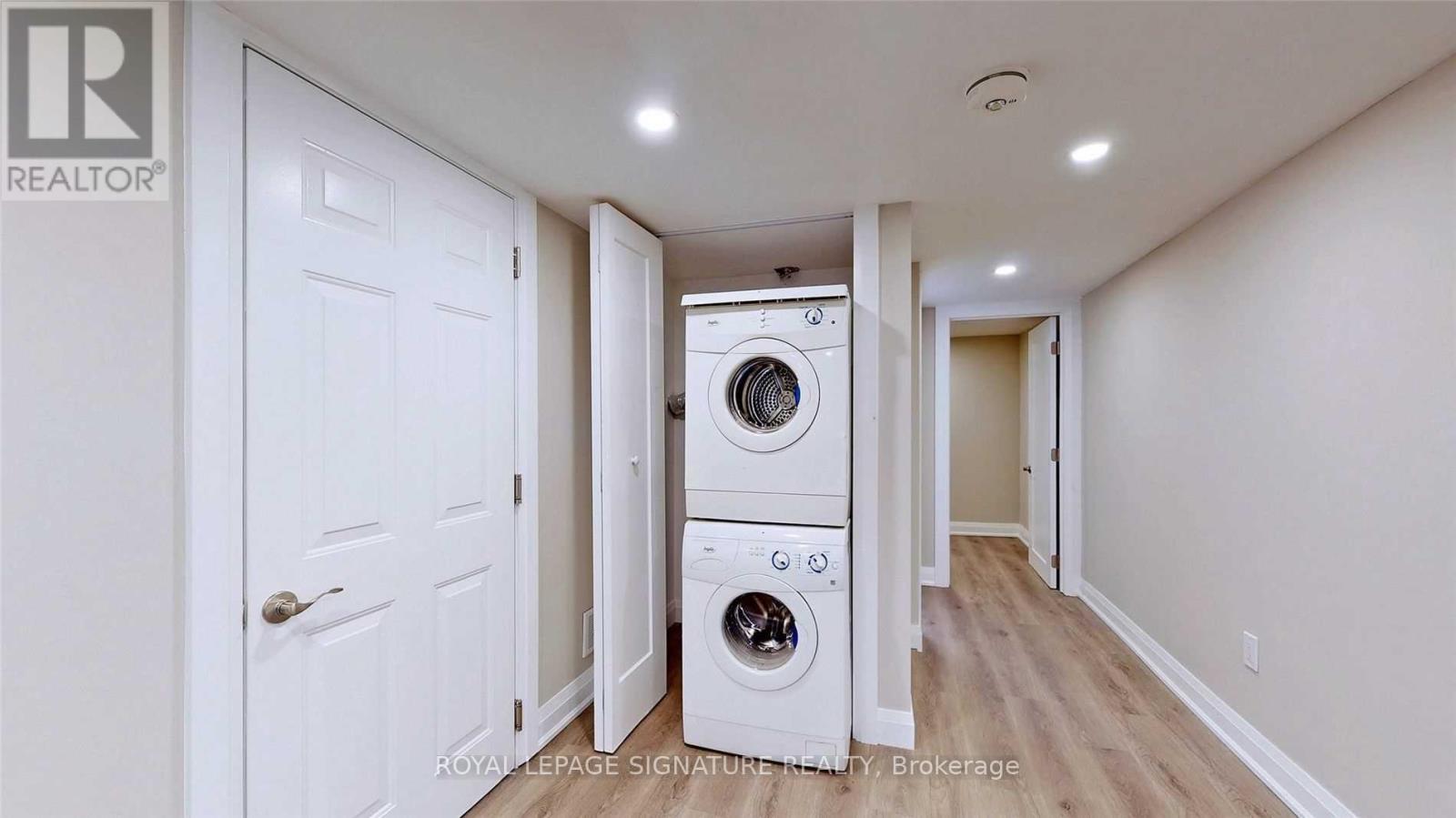 Bsmt - 64 Harvie Avenue, Toronto, Ontario  M6E 4K3 - Photo 7 - W12736928