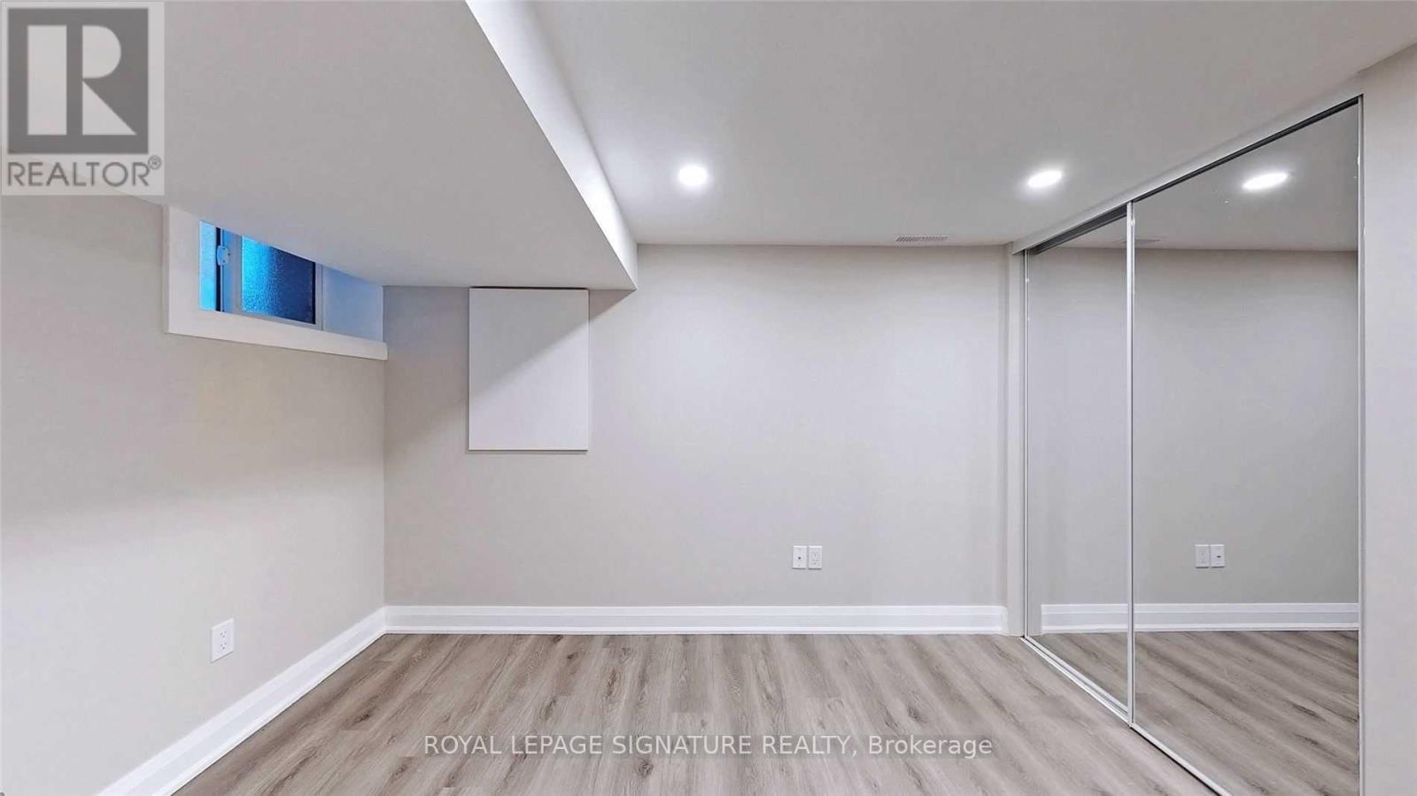 Bsmt - 64 Harvie Avenue, Toronto, Ontario  M6E 4K3 - Photo 9 - W12736928