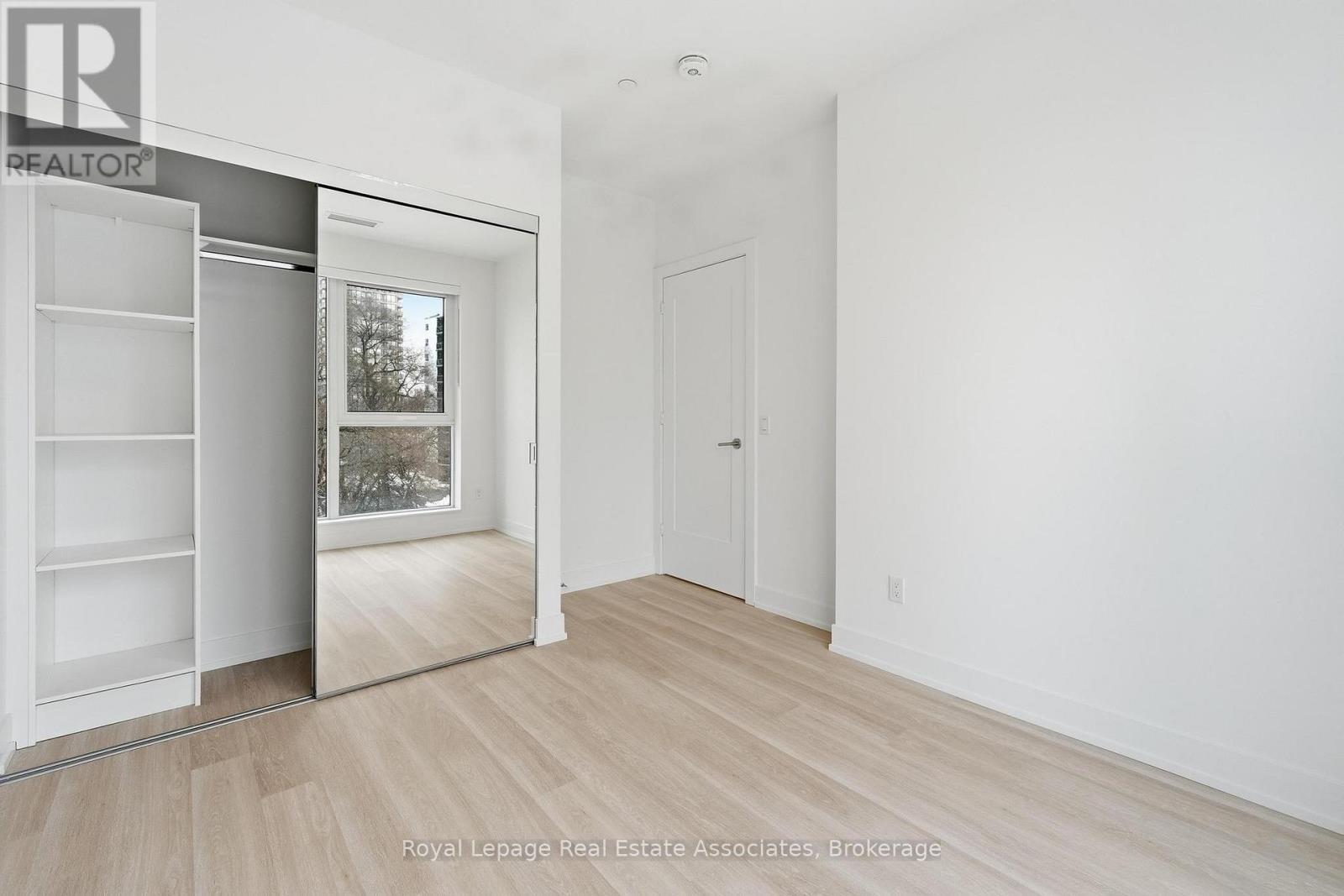 424 - 25 Cordova Avenue, Toronto, Ontario  M9A 0E5 - Photo 11 - W12736944