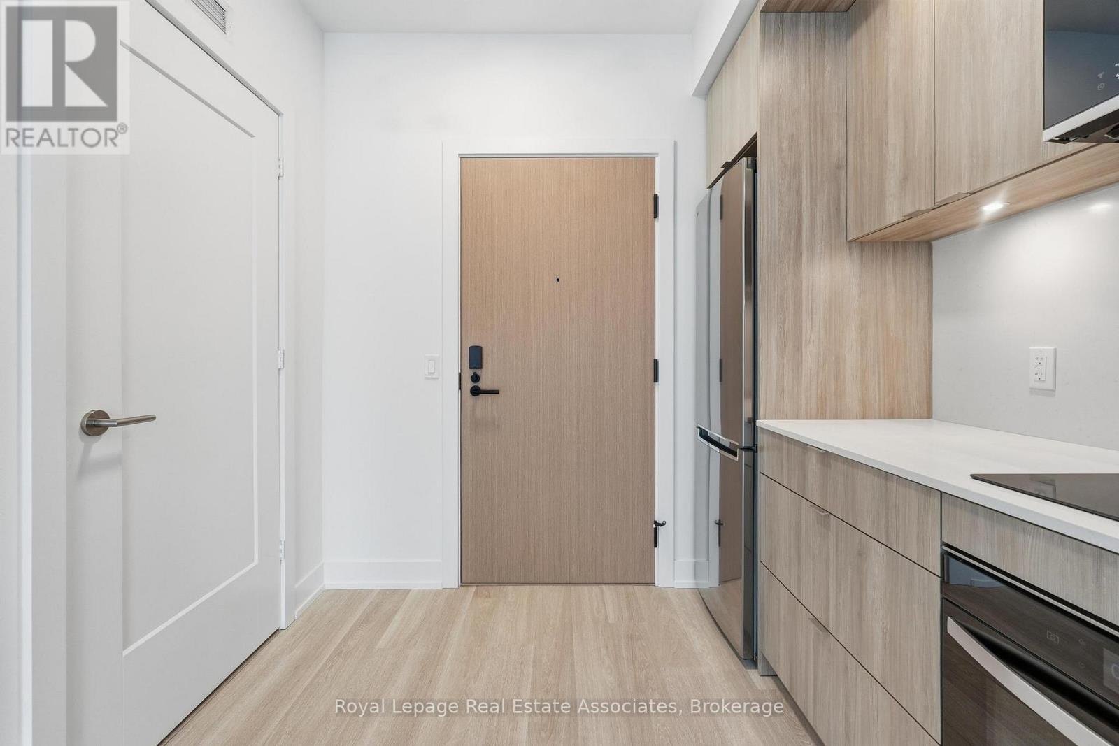 424 - 25 Cordova Avenue, Toronto, Ontario  M9A 0E5 - Photo 14 - W12736944