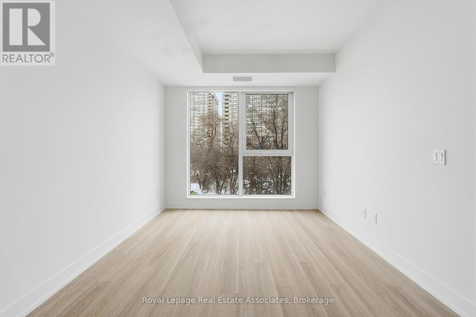 424 - 25 Cordova Avenue, Toronto, Ontario  M9A 0E5 - Photo 5 - W12736944