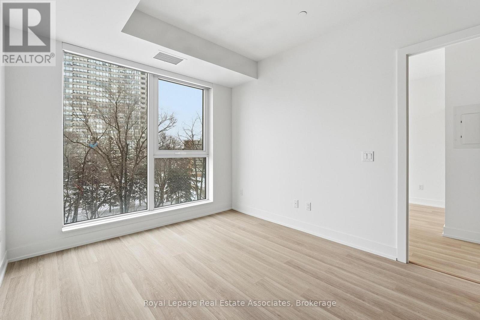 424 - 25 Cordova Avenue, Toronto, Ontario  M9A 0E5 - Photo 7 - W12736944