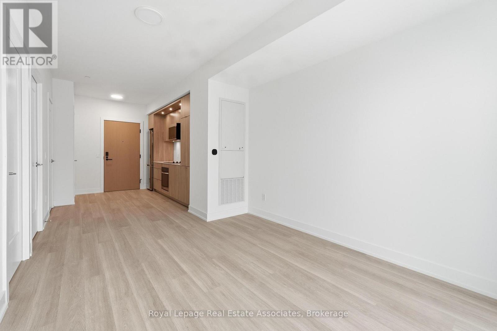 424 - 25 Cordova Avenue, Toronto, Ontario  M9A 0E5 - Photo 8 - W12736944