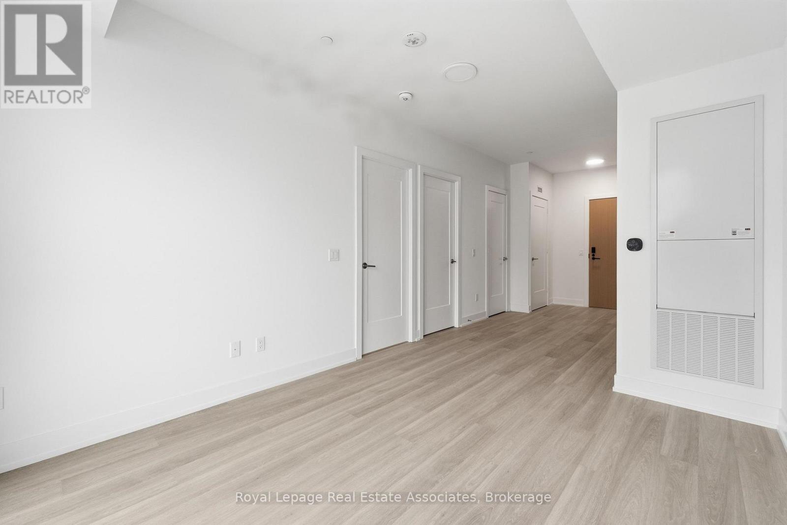 424 - 25 Cordova Avenue, Toronto, Ontario  M9A 0E5 - Photo 9 - W12736944