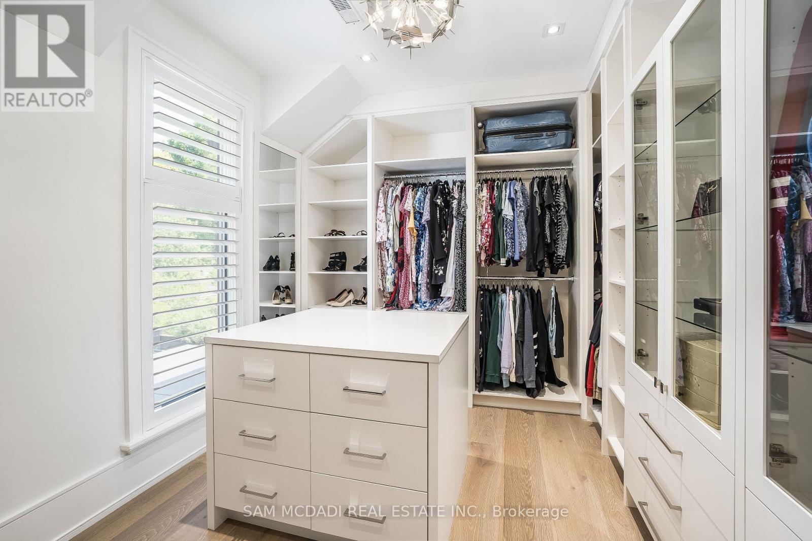 231 Wedgewood Drive, Oakville, Ontario  L6J 4R6 - Photo 31 - W12736948