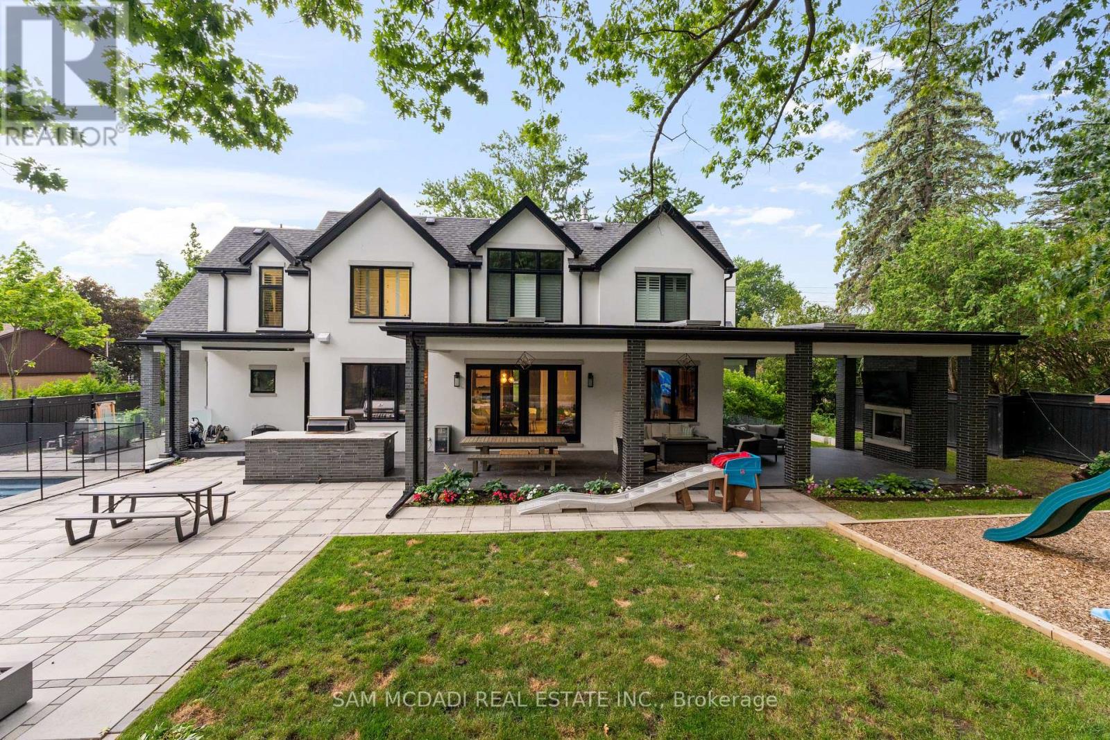 231 Wedgewood Drive, Oakville, Ontario  L6J 4R6 - Photo 49 - W12736948