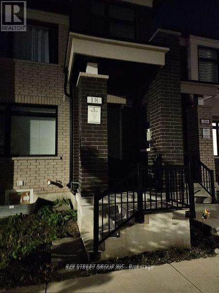 18 Military Crescent, Brampton, Ontario  L7A 4W1 - Photo 12 - W12736960