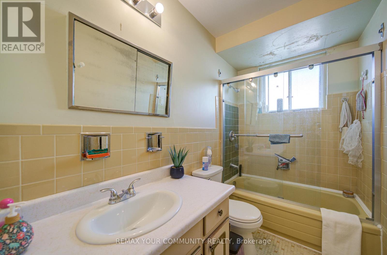 3091 Rymal Road, Mississauga, Ontario  L4Y 3B4 - Photo 23 - W12737002