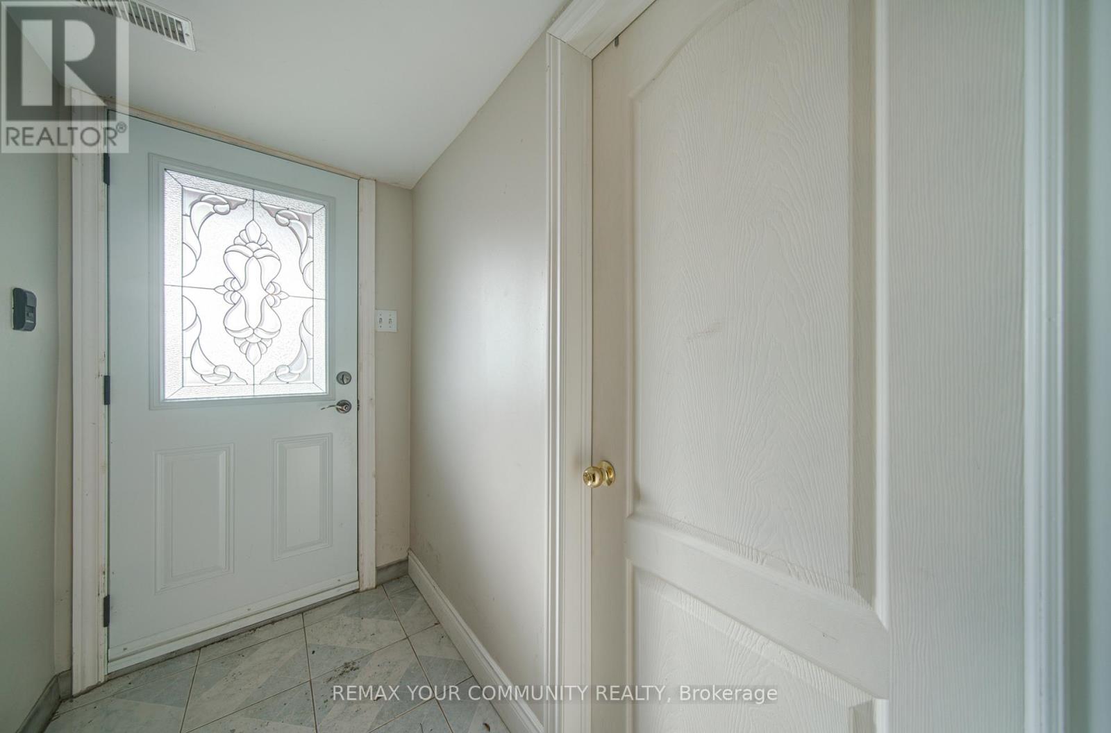 3091 Rymal Road, Mississauga, Ontario  L4Y 3B4 - Photo 28 - W12737002