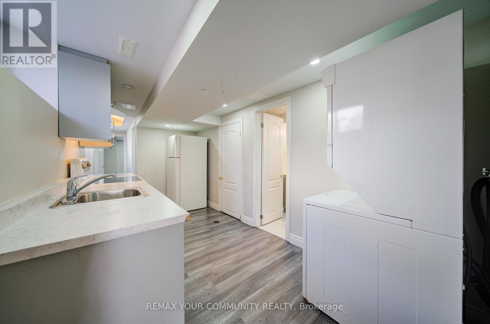 3091 Rymal Road, Mississauga, Ontario  L4Y 3B4 - Photo 33 - W12737002