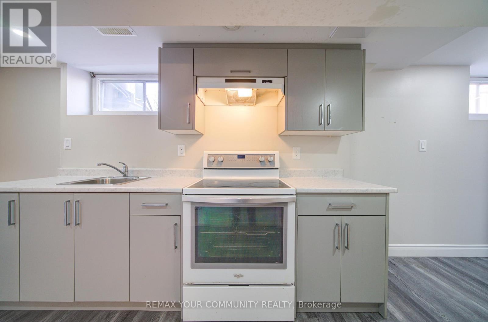 3091 Rymal Road, Mississauga, Ontario  L4Y 3B4 - Photo 36 - W12737002