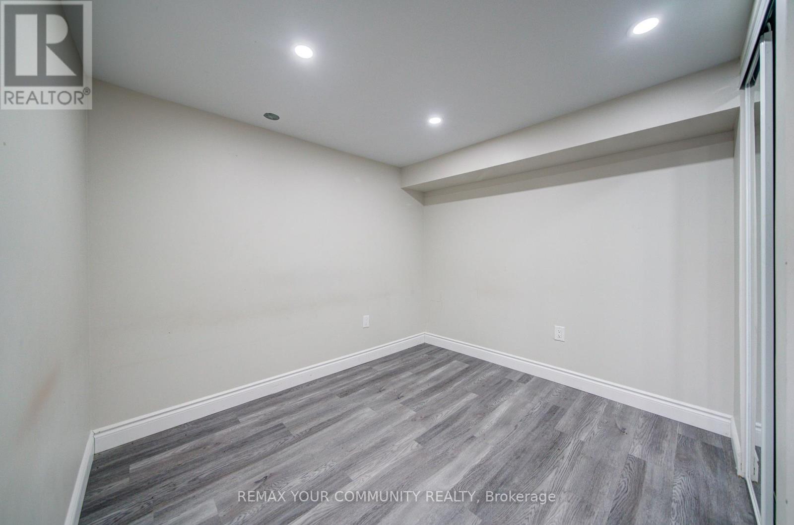 3091 Rymal Road, Mississauga, Ontario  L4Y 3B4 - Photo 41 - W12737002