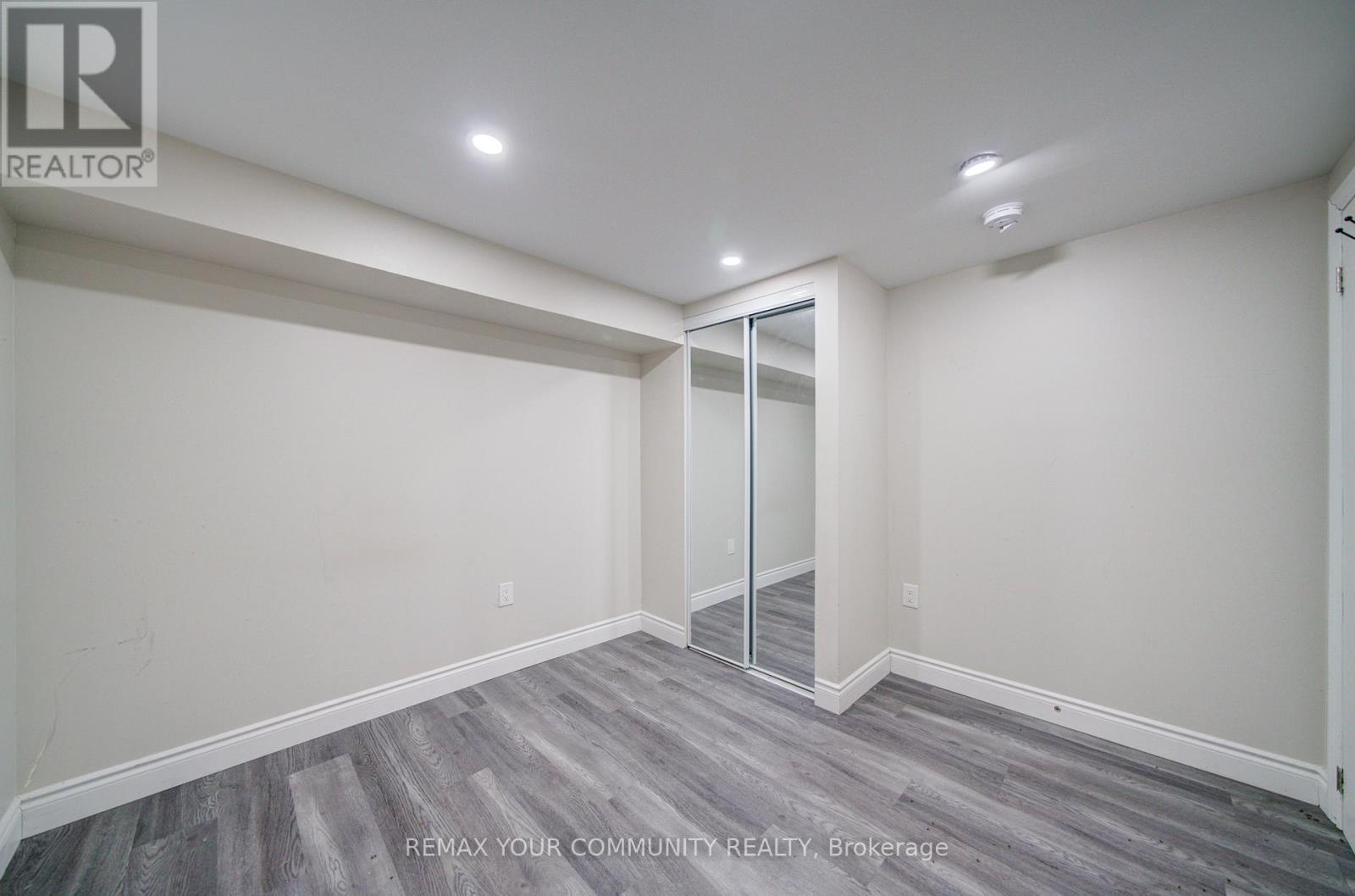 3091 Rymal Road, Mississauga, Ontario  L4Y 3B4 - Photo 43 - W12737002