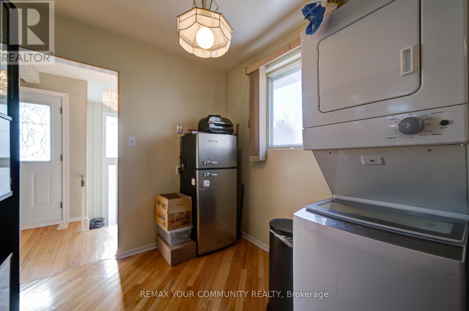 3091 Rymal Road, Mississauga, Ontario  L4Y 3B4 - Photo 9 - W12737002