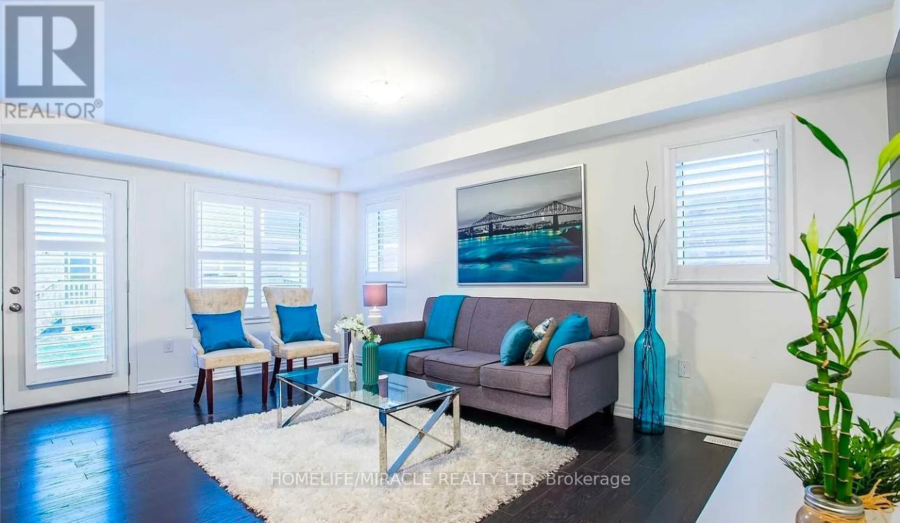 Main Floor - 122 Thornbush Boulevard, Brampton, Ontario  L7A 0A8 - Photo 3 - W12737062