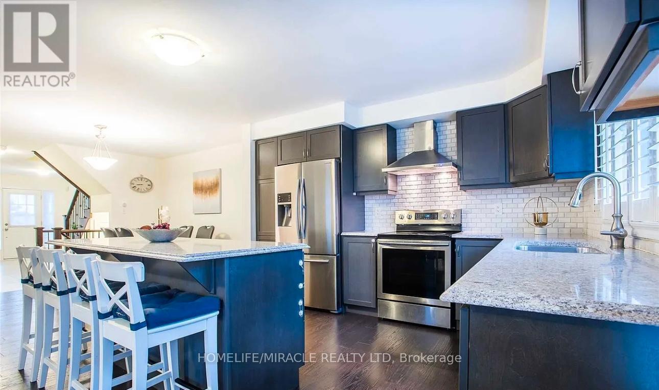 Main Floor - 122 Thornbush Boulevard, Brampton, Ontario  L7A 0A8 - Photo 6 - W12737062