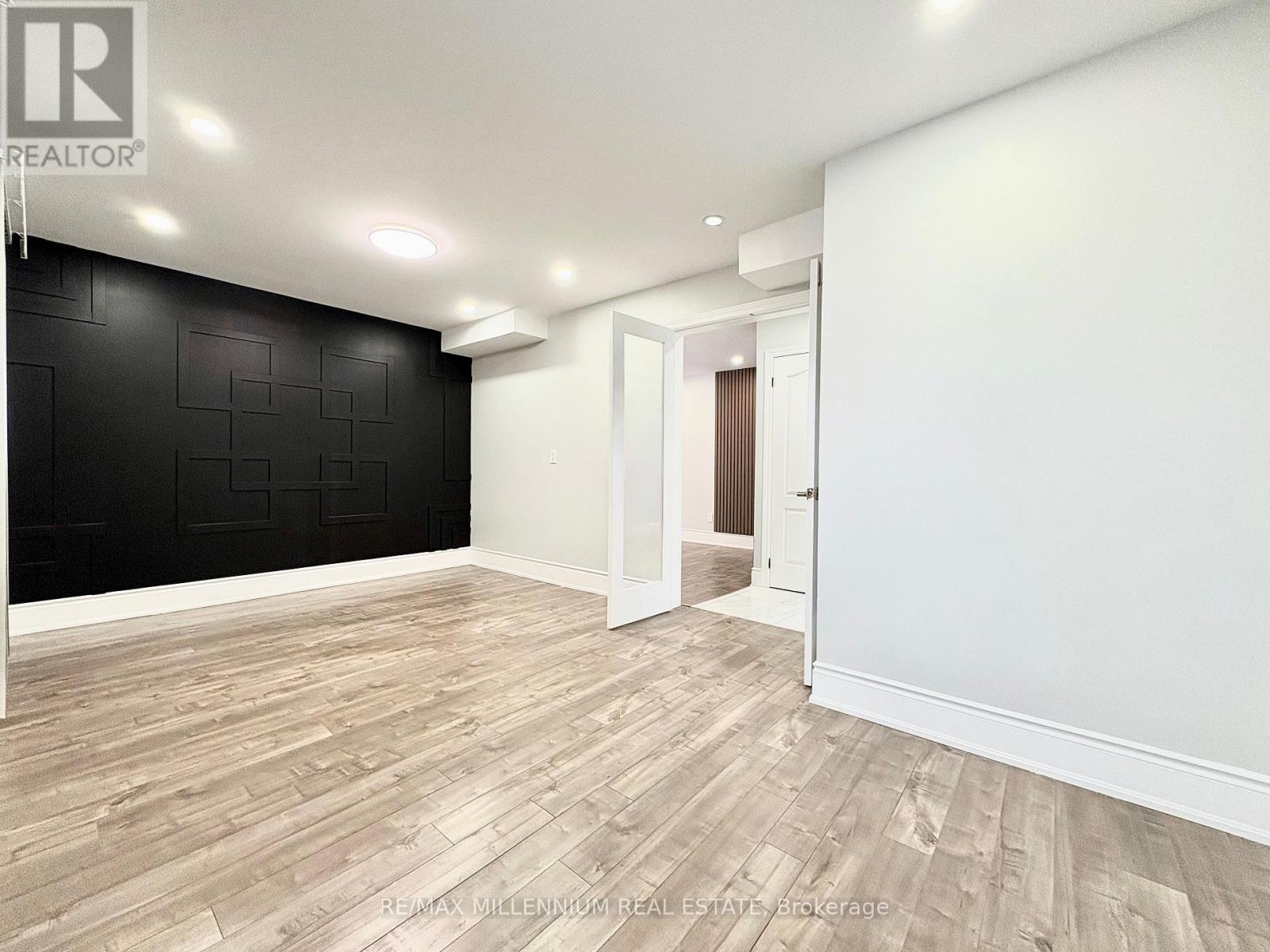 28 Hendricks Crescent, Brampton, Ontario  L6Y 4L2 - Photo 10 - W12737066