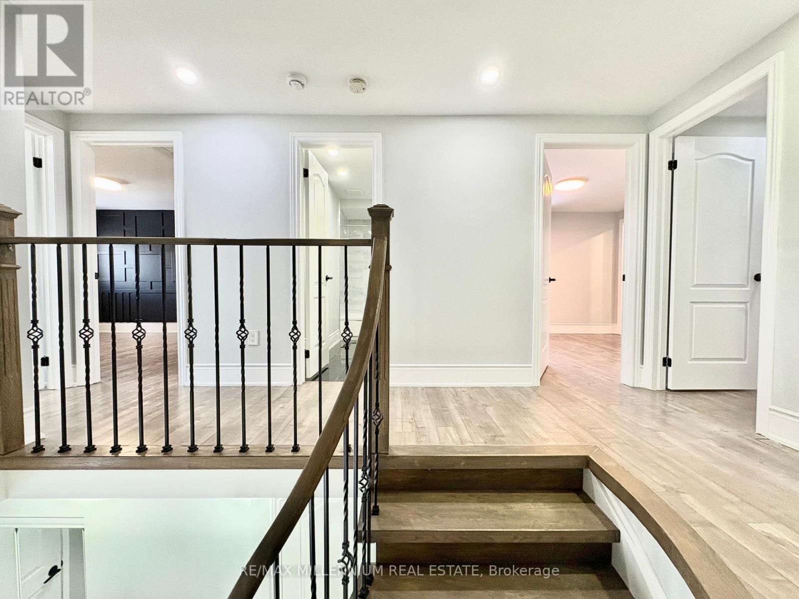 28 Hendricks Crescent, Brampton, Ontario  L6Y 4L2 - Photo 14 - W12737066