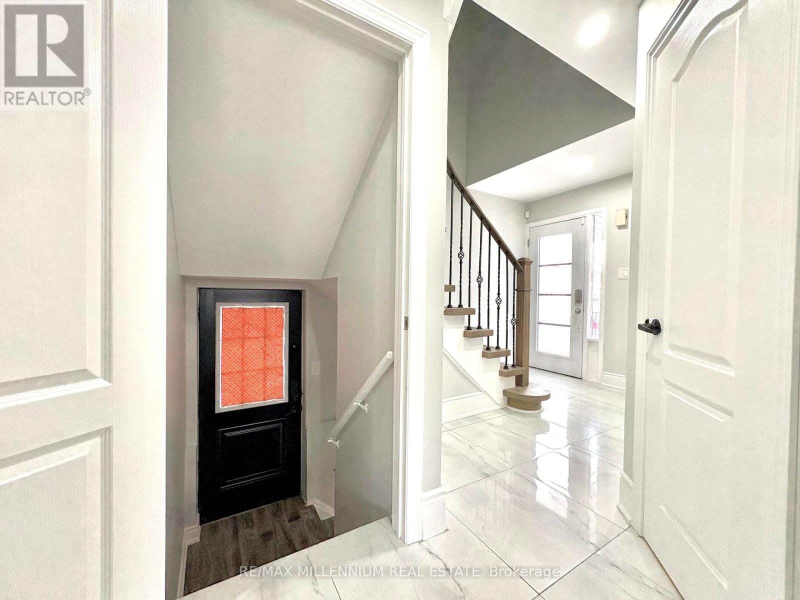 28 Hendricks Crescent, Brampton, Ontario  L6Y 4L2 - Photo 31 - W12737066