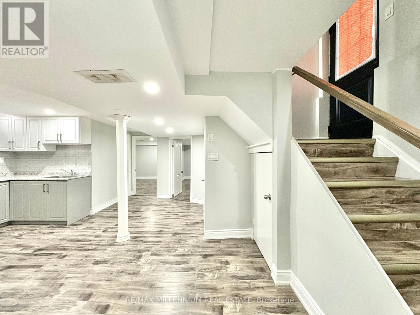 28 Hendricks Crescent, Brampton, Ontario  L6Y 4L2 - Photo 42 - W12737066