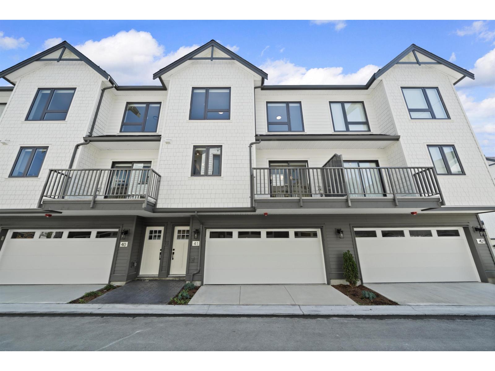 60 16358 90 AVENUE, Surrey, British Columbia