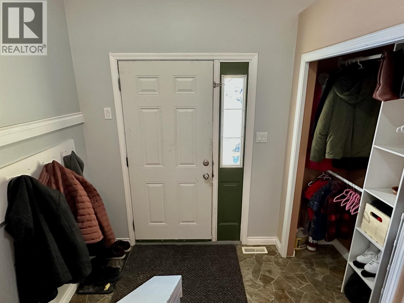 4405 Heritage Crescent, Fort Nelson, British Columbia  V0C 1R0 - Photo 13 - R3084148